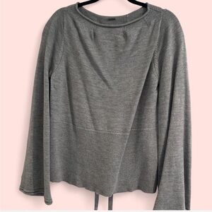 Elie Tahari Grey Bell Sleeve Sweater